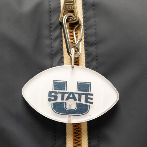 u-state football zipper pull led